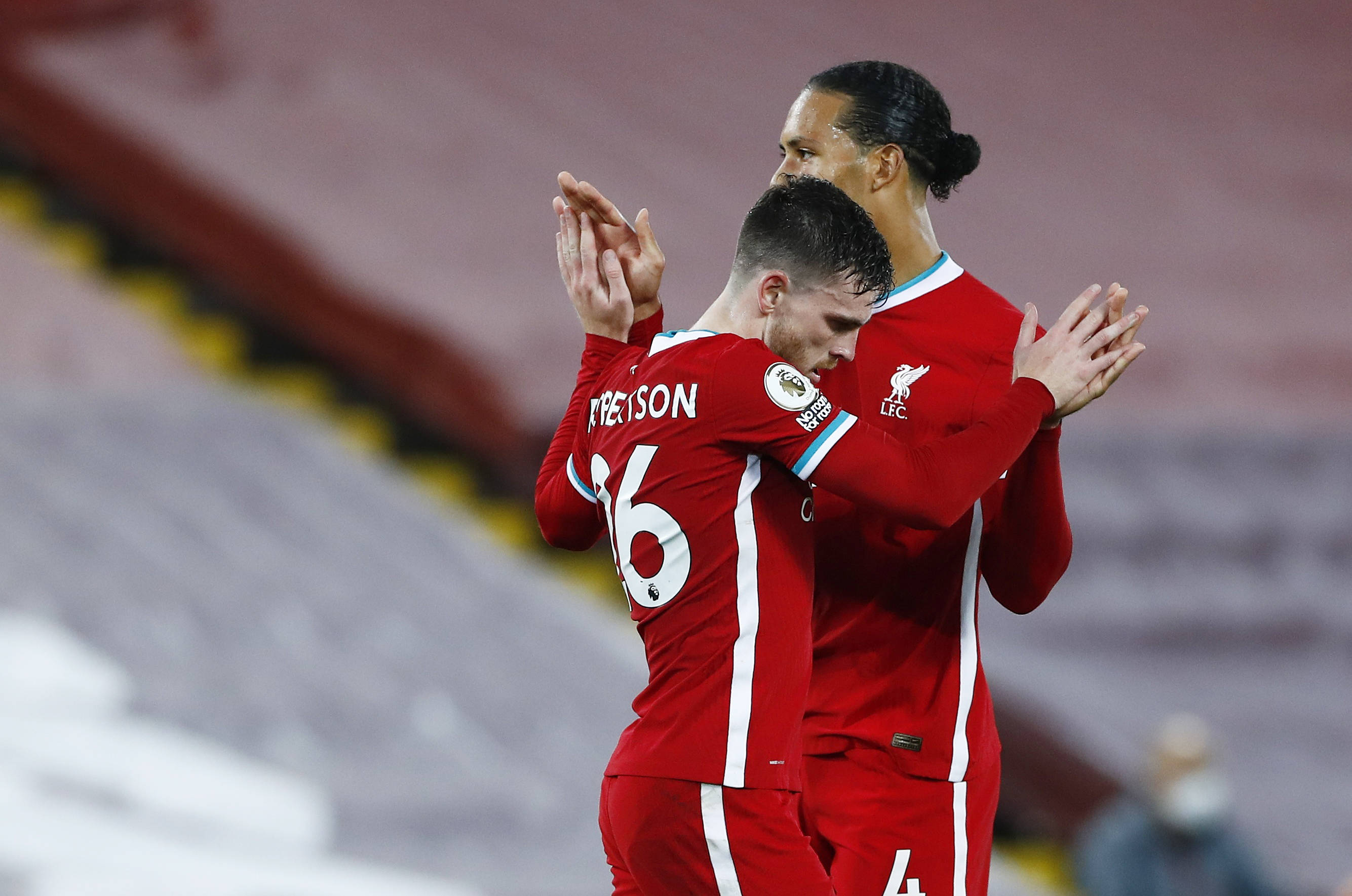 利物浦以 利物浦以